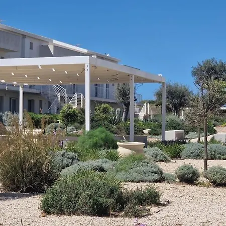 Beluga Private Courtyard Swimming Pools Parking * Marzamemi