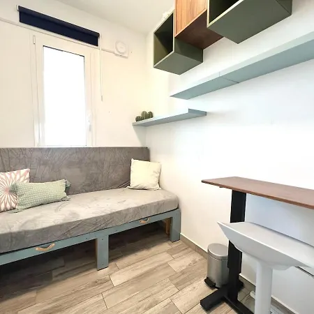 Apartment Beluga Private Courtyard Swimming Pools Parking *