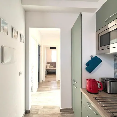 Apartment Beluga Private Courtyard Swimming Pools Parking *