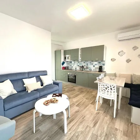 Beluga Private Courtyard Swimming Pools Parking Apartment Marzamemi